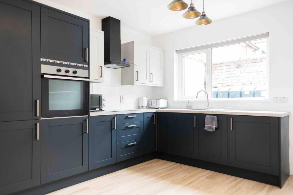 Charming 3 Bedroom Belfast Townhouse Dış mekan fotoğraf